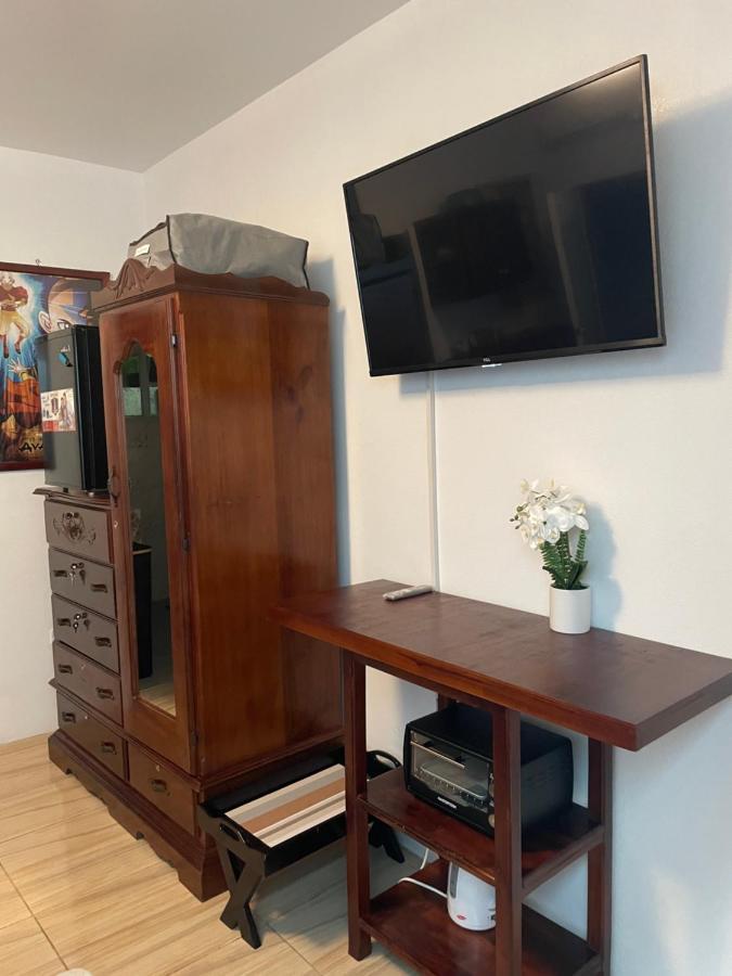 Centrally Located Room - 5 Порт-Антоніо Екстер'єр фото